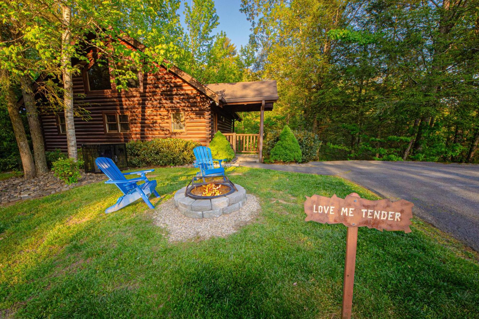 סביירוויל Love Me Tender Studio Cabin חדר תמונה
