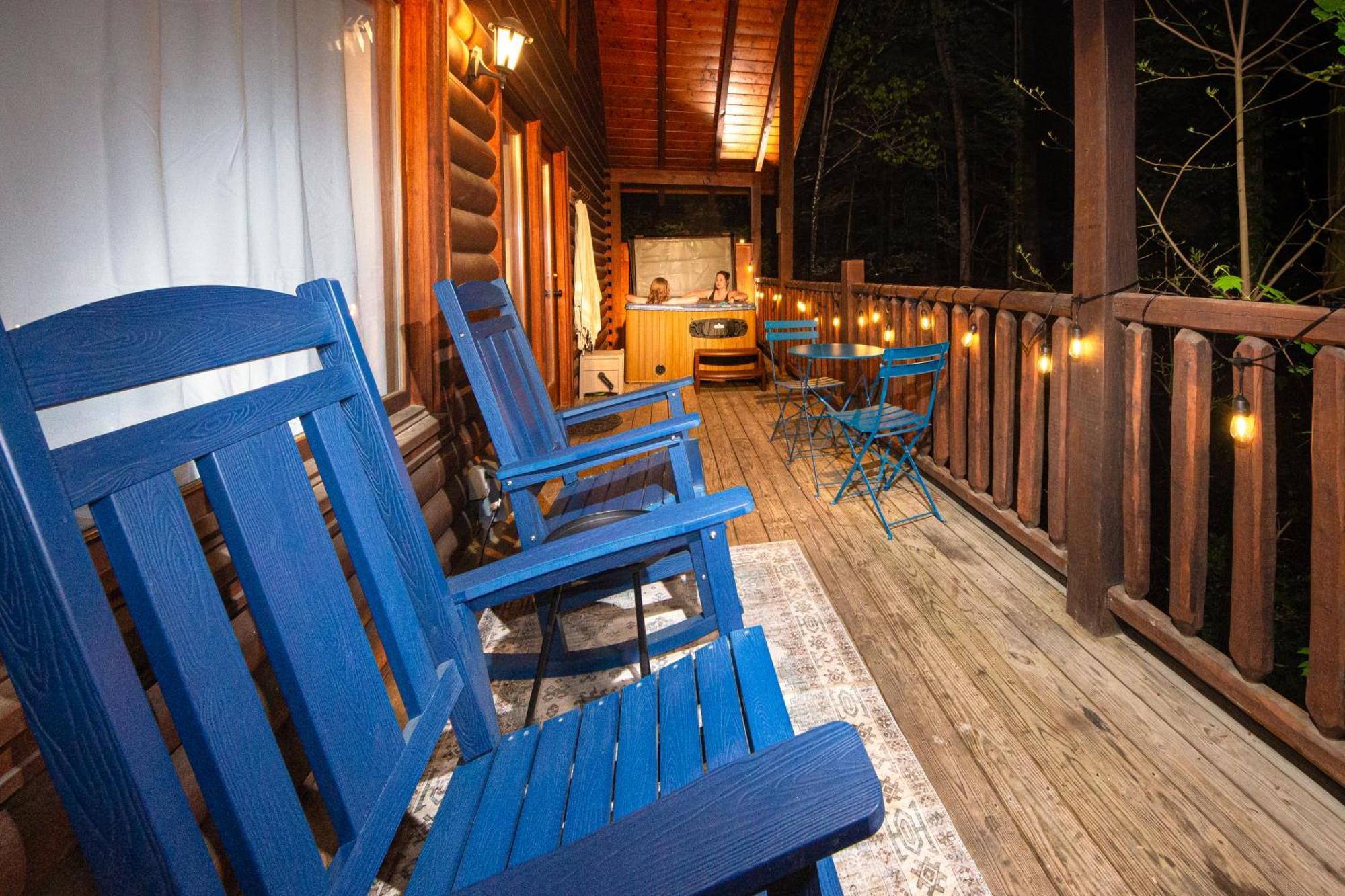 סביירוויל Love Me Tender Studio Cabin חדר תמונה